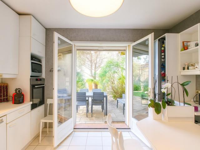 Vente maison 6 Pièce s 170m² Chassieu
