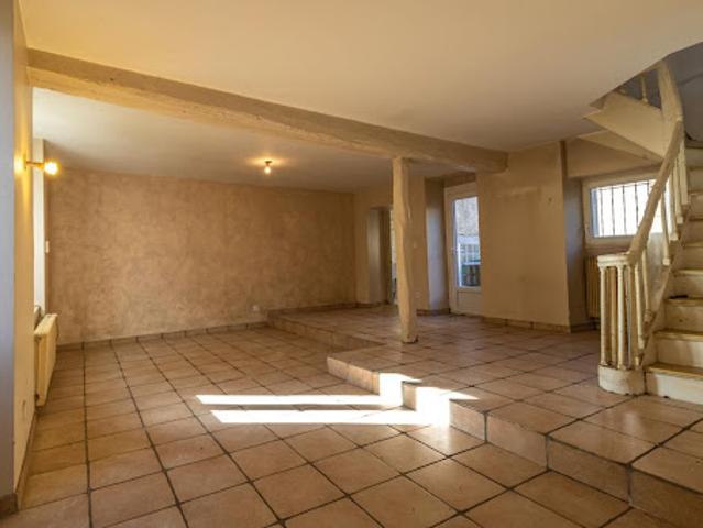 Vente Maison 6 pièces 104 m2 Genouilly