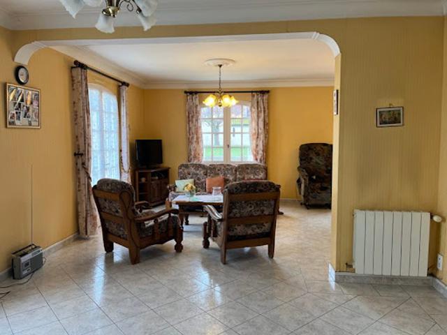 Vente Maison 6 pièces 104 m2 Saint Pierre d'Eyraud