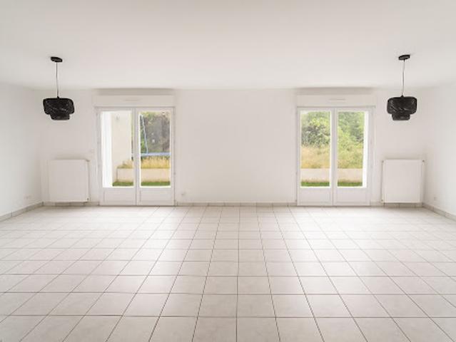Vente Maison 6 pièces 104 m2 Saint Thibault des Vignes