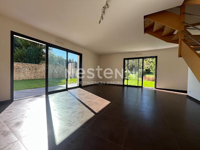 Vente Maison 6 pièces 104 m2 Vannes