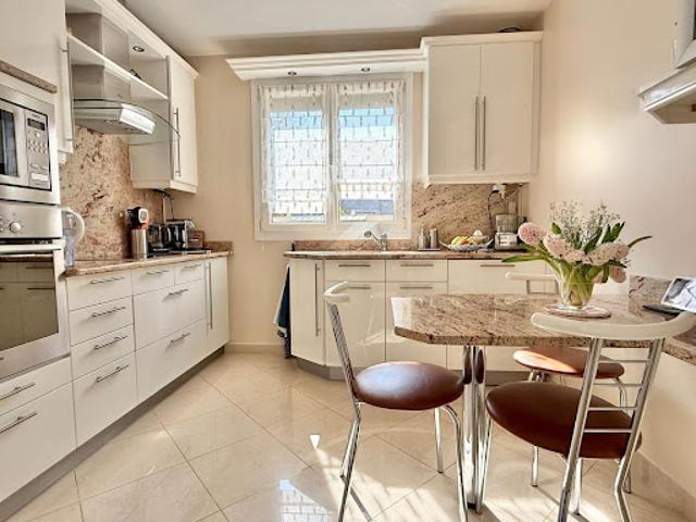 Vente Maison 6 pièces 105 m2 Chilly Mazarin