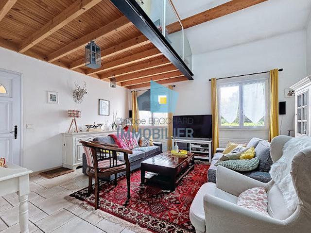 Vente Maison 6 pièces 105 m2 Le Blanc Mesnil
