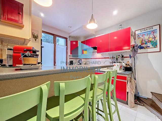 Vente Maison 6 pièces 105 m2 Le Blanc Mesnil
