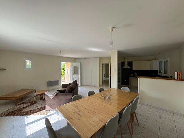 Vente Maison 6 pièces 105 m2 Reignac