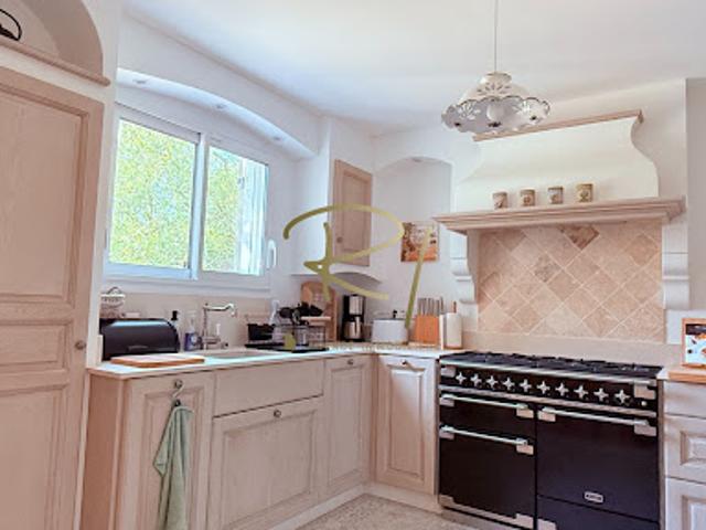 Vente Maison 6 pièces 105 m2 Saint Sauveur de Cruzières