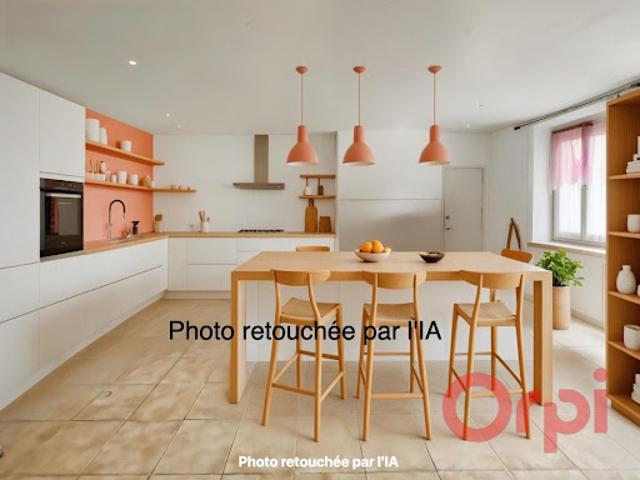 Vente Maison 6 pièces 105.7 m2 Ainay le Château