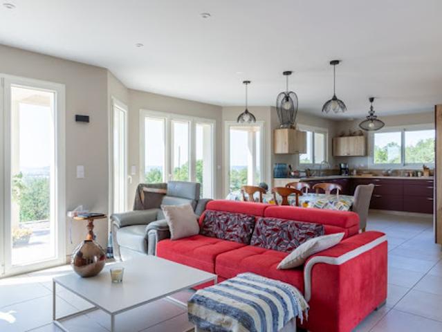 Vente Maison 6 pièces 106 m2 Lascaux