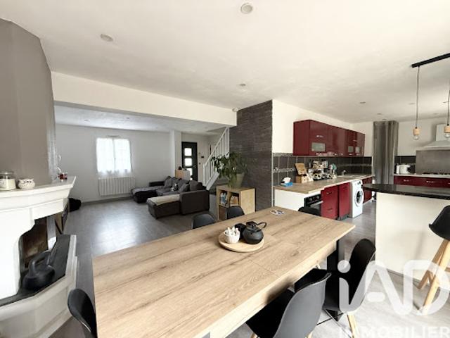 Vente Maison 6 pièces 107 m2 Villeneuve la Guyard