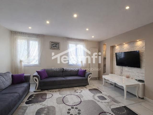Vente Maison 6 pièces 108 m2 Thiers
