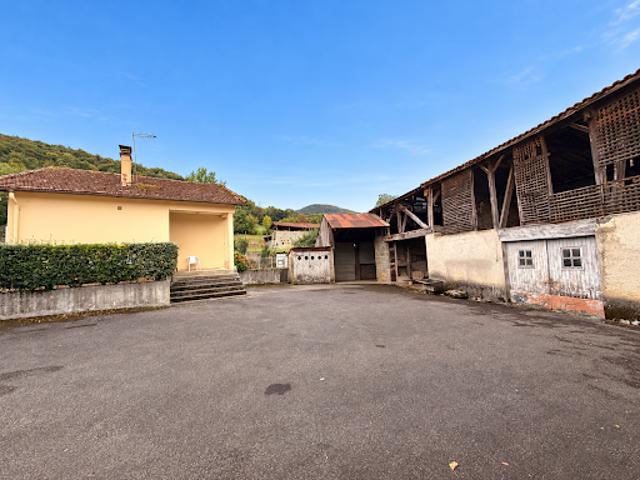 Vente Maison 6 pièces 100 m2 Montsérié