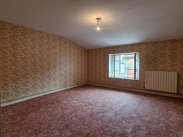Vente Maison 6 pièces 100 m2 Blanzac