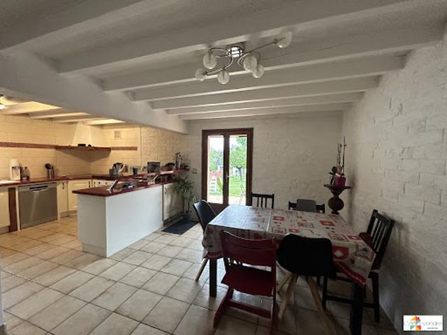 Vente Maison 6 pièces 100 m2 Boussy Saint Antoine