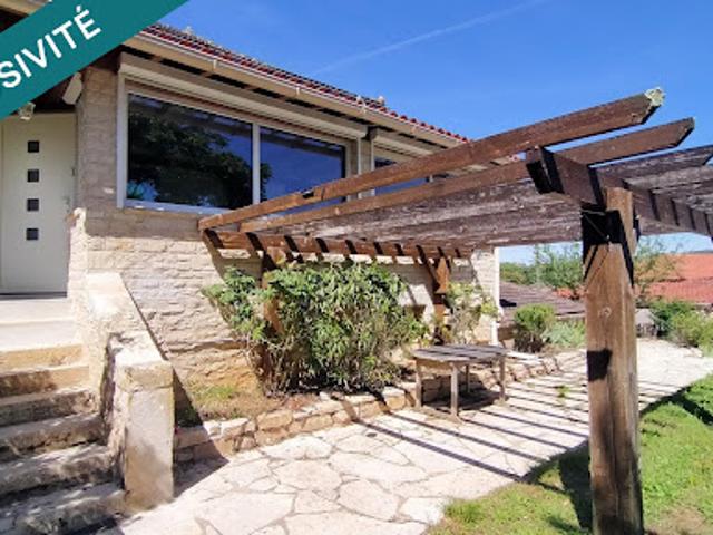 Vente Maison 6 pièces 100 m2 Crayssac