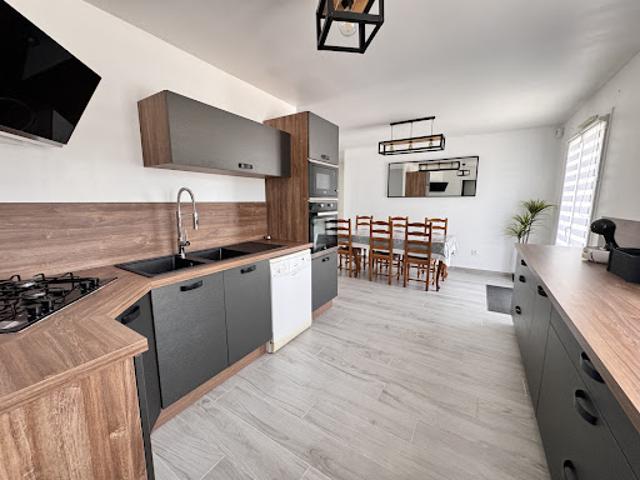 Vente Maison 6 pièces 100 m2 Ezy sur Eure