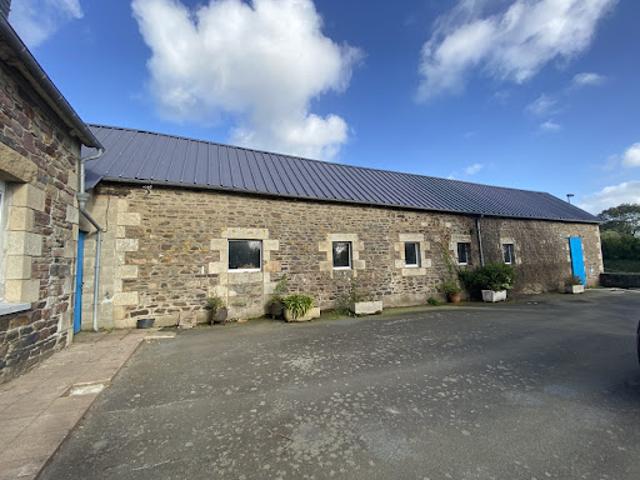 Vente Maison 6 pièces 100 m2 Ploëzal