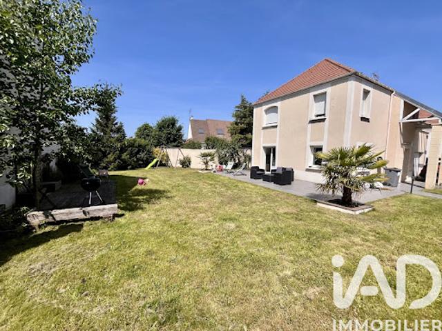 Vente Maison 6 pièces 100 m2 Saint maximin