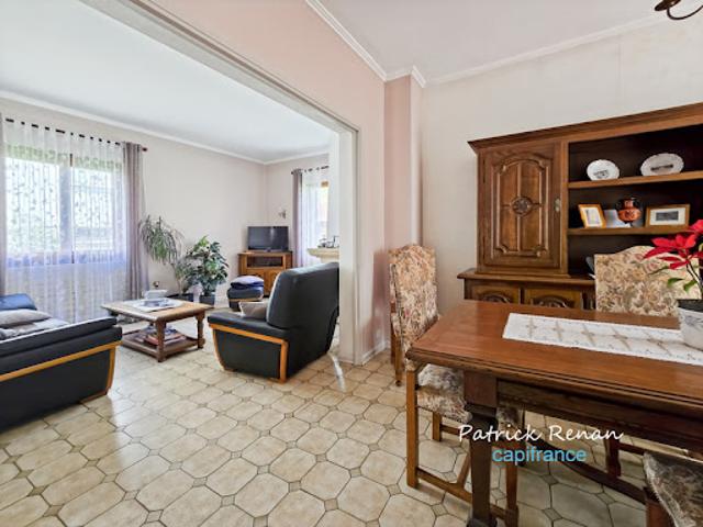 Vente Maison 6 pièces 100 m2 Saint Cyr l'Ecole