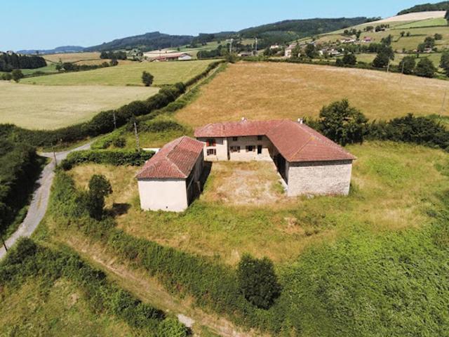 Vente Maison 6 pièces 100 m2 Saint Pierre le Vieux
