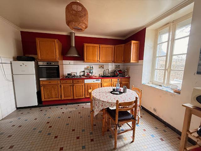 Vente Maison 6 pièces 100 m2 Saint Pol de Léon