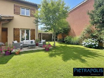 Vente Maison 6 pièces 100 m2 Sainte euphemie