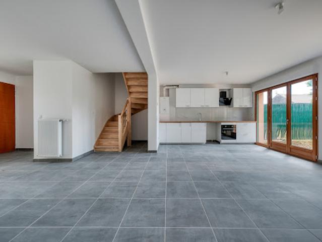 Vente Maison 6 pièces 101 m2 Bonnelles