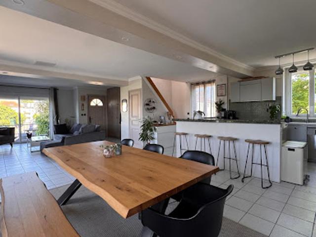 Vente Maison 6 pièces 101 m2 Pontault Combault