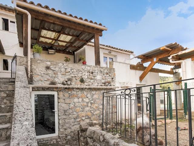 Vente Maison 6 pièces 103 m2 Châteauneuf Villevieille