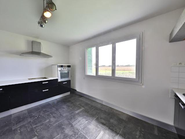 Vente Maison 6 pièces 114 m2 Montrevel en Bresse