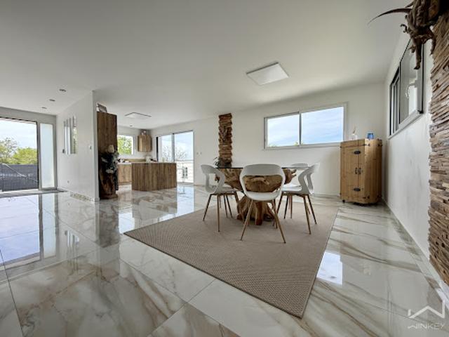 Vente Maison 6 pièces 114 m2 Saint Martin la Garenne