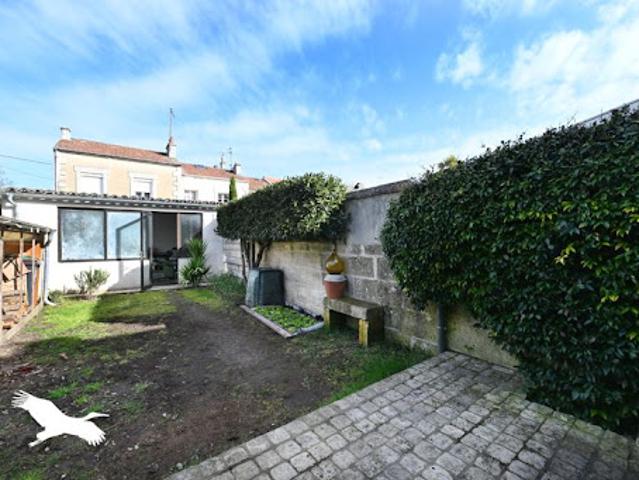 Vente Maison 6 pièces 115 m2 Angouleme