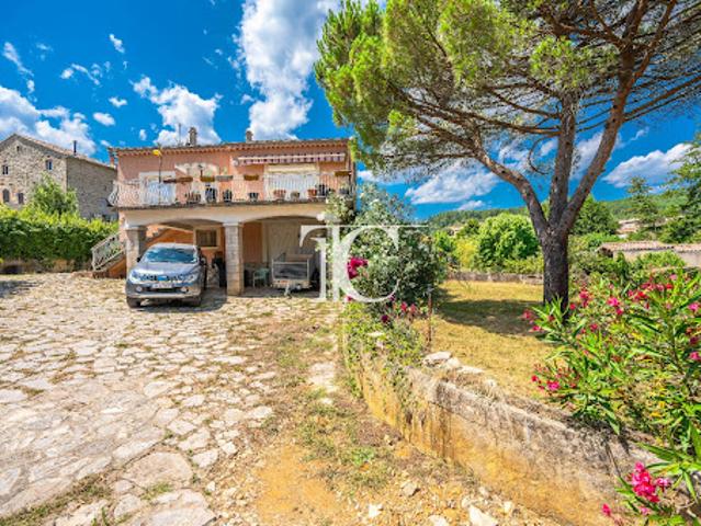 Vente Maison 6 pièces 115 m2 Banne
