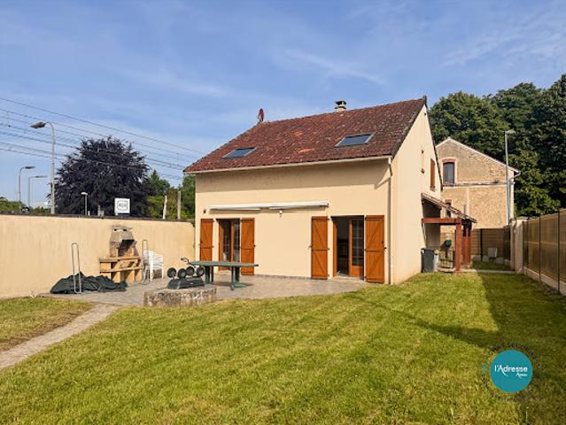 Vente Maison 6 pièces 115 m2 Boissise le Roi