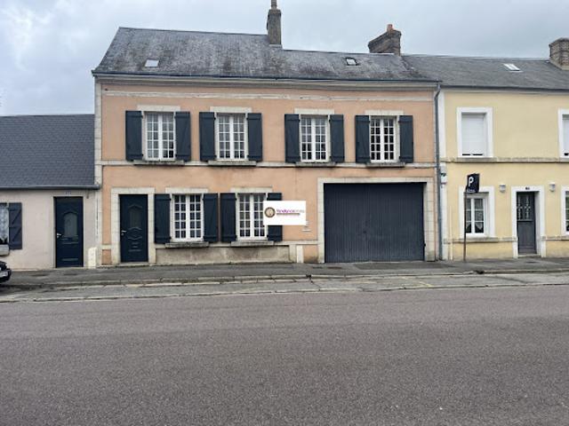 Vente Maison 6 pièces 115 m2 Le Mêle sur Sarthe