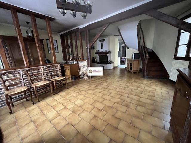 Vente Maison 6 pièces 115 m2 Le Mêle sur Sarthe