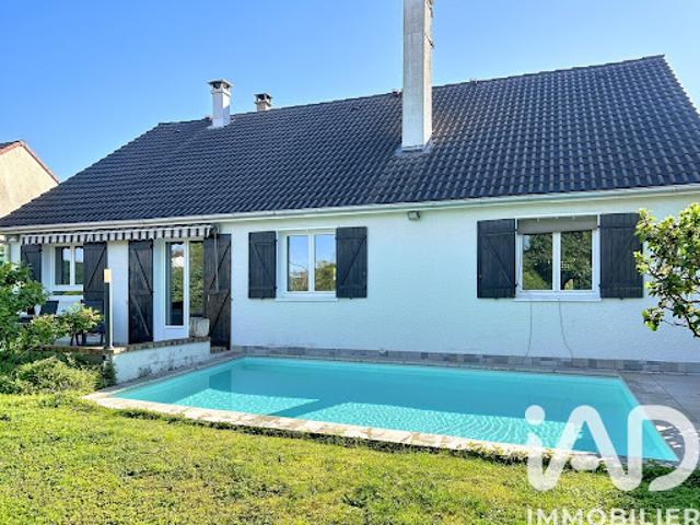Vente Maison 6 pièces 115 m2 Saint Germain lès Corbeil