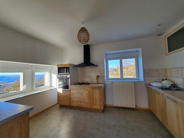 Vente Maison 6 pièces 115 m2 Saint Jean Lachalm