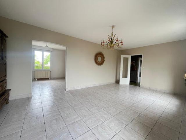 Vente Maison 6 pièces 115 m2 Valframbert