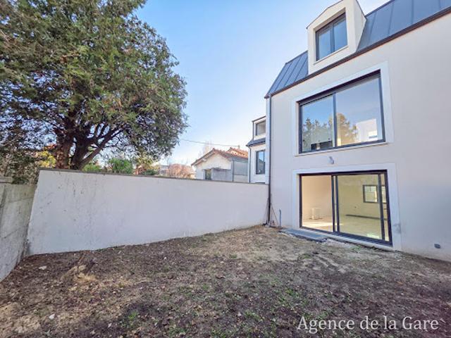 Vente Maison 6 pièces 116 m2 Sartrouville