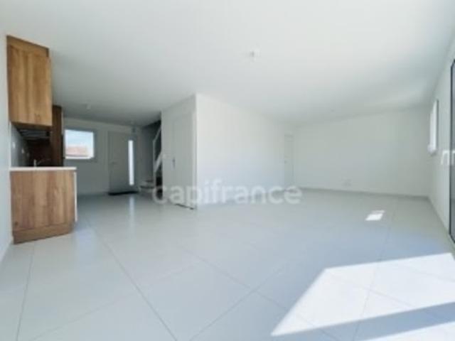 Vente Maison 6 pièces 117 m2 Moncé en Belin