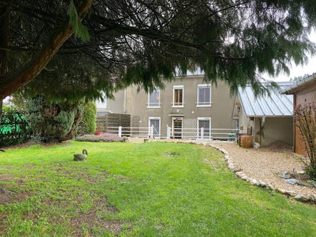 Vente Maison 6 pièces 118 m2 Châteauneuf la Forêt