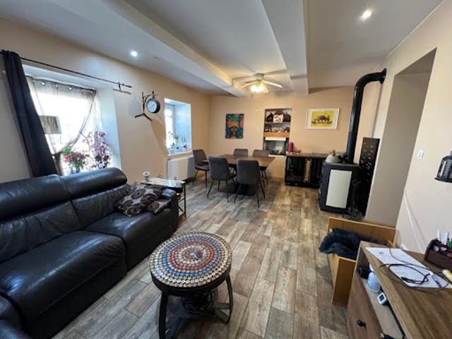 Vente Maison 6 pièces 118 m2 Doissin
