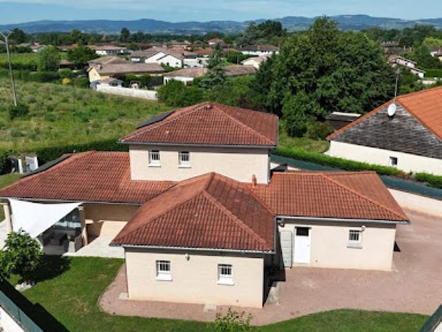 Vente Maison 6 pièces 118 m2 Grièges