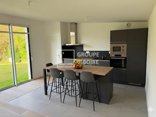 Vente Maison 6 pièces 118 m2 La Chapelle des Fougeretz