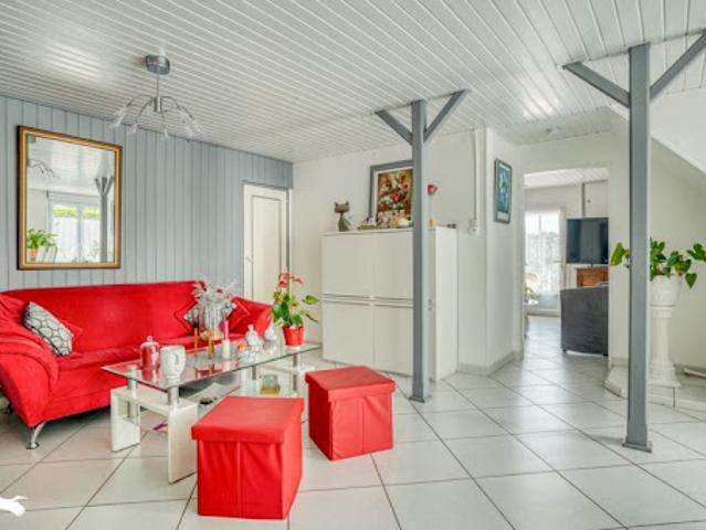 Vente Maison 6 pièces 118 m2 La Roquille