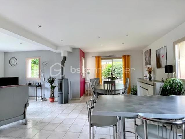 Vente Maison 6 pièces 118 m2 Louvigné de Bais
