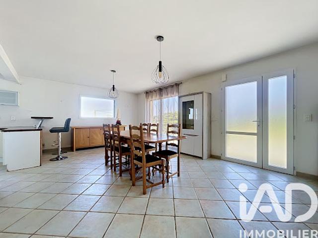 Vente Maison 6 pièces 118 m2 Saint Caradec