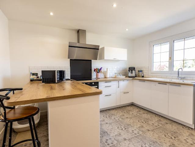 Vente Maison 6 pièces 118 m2 Saint denis de l'hotel