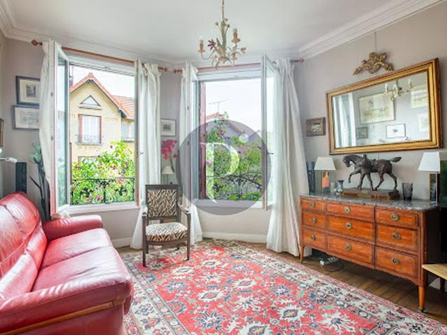 Vente Maison 6 pièces 118.22 m2 Arcueil