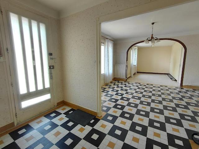 Vente Maison 6 pièces 119 m2 Mortagne au Perche